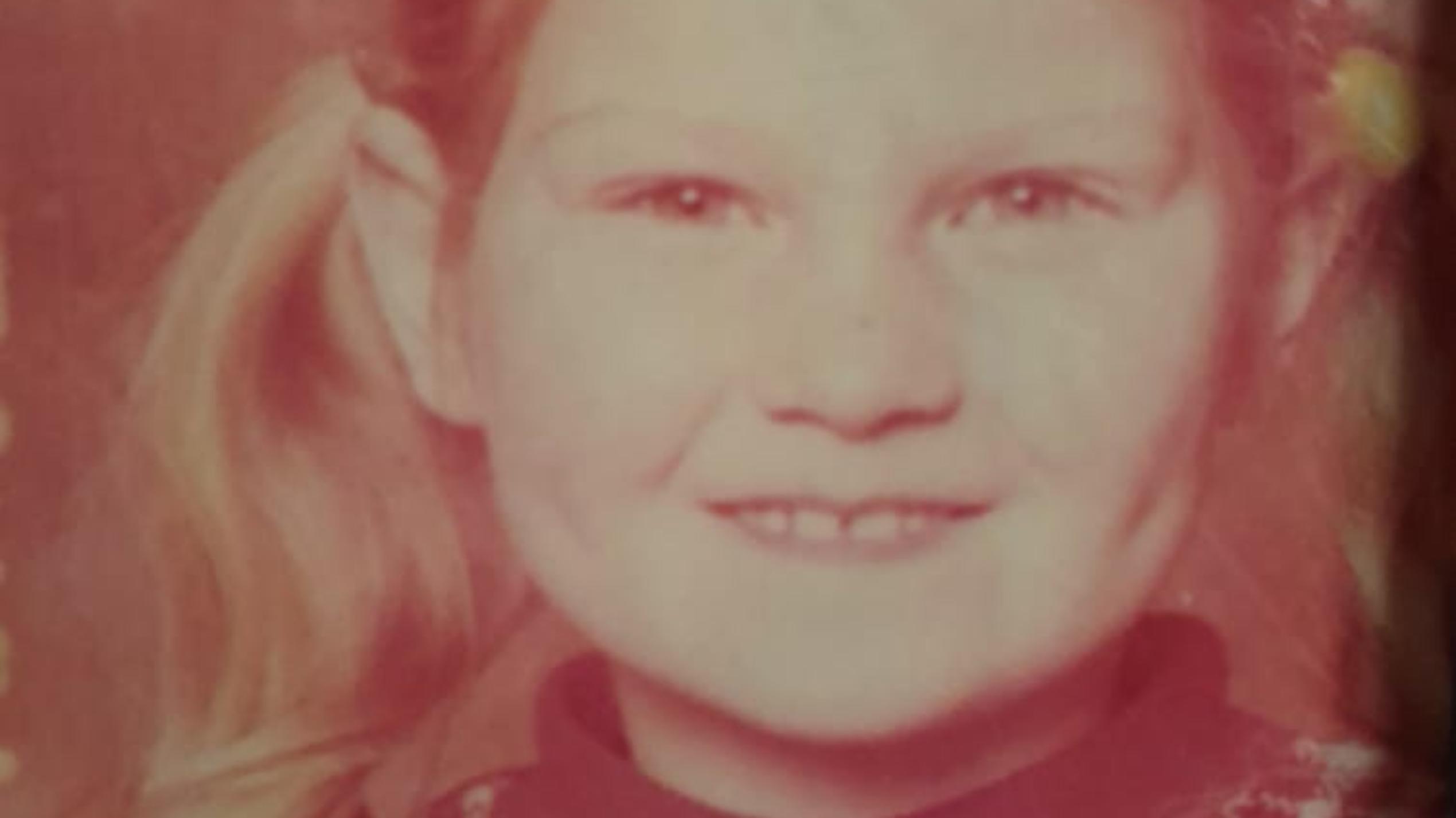 Goodbye Deutschland: So süß waren unsere Auswanderer als Kinder Petra Lehmann als Kind