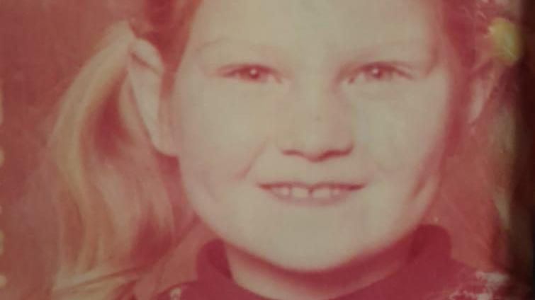 Goodbye Deutschland: So süß waren unsere Auswanderer als Kinder Petra Lehmann als Kind