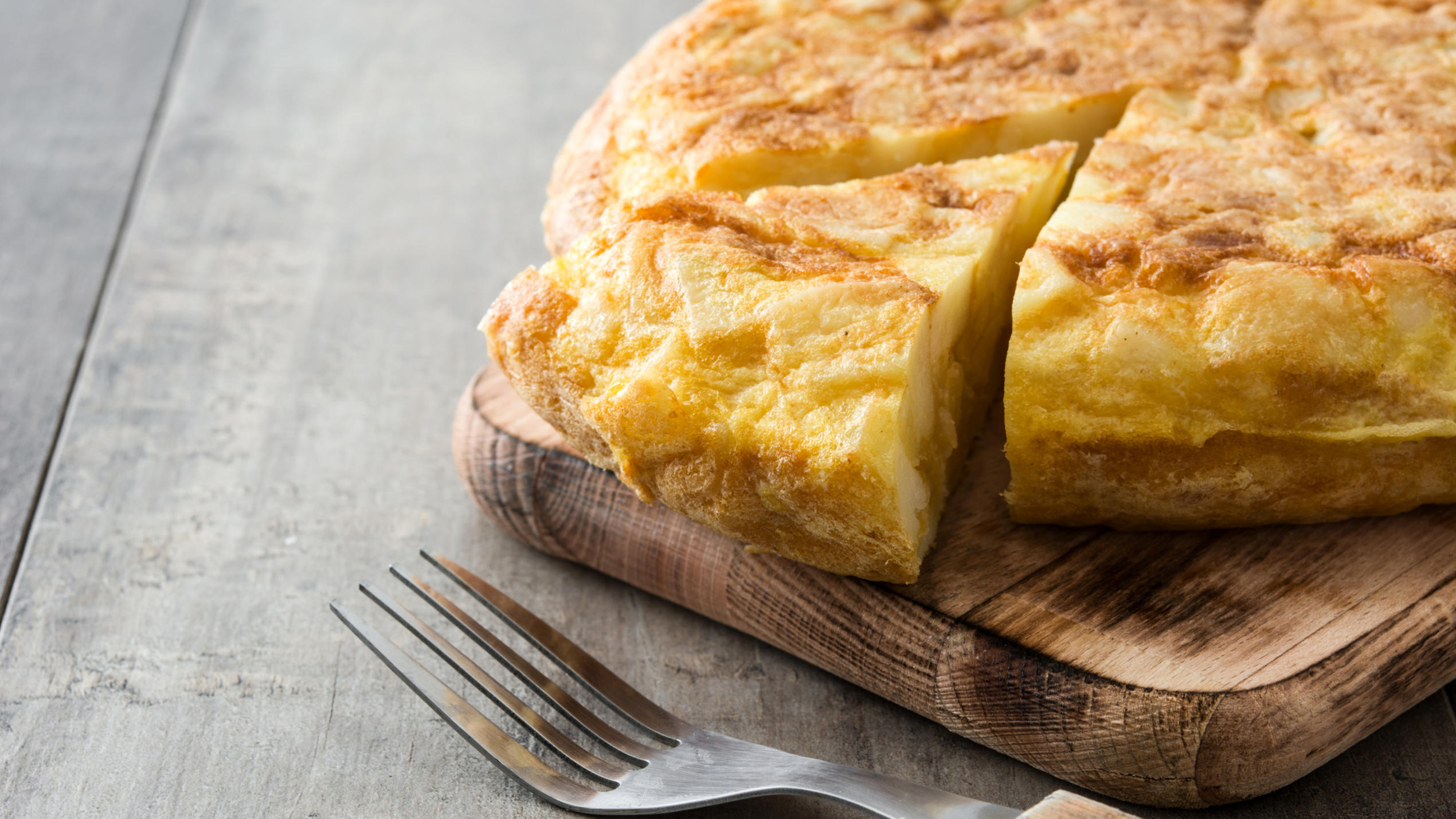 Clever einkaufen und essen: Der große Wochenplan mit Rezepten und Einkaufsliste Spanische Tortilla