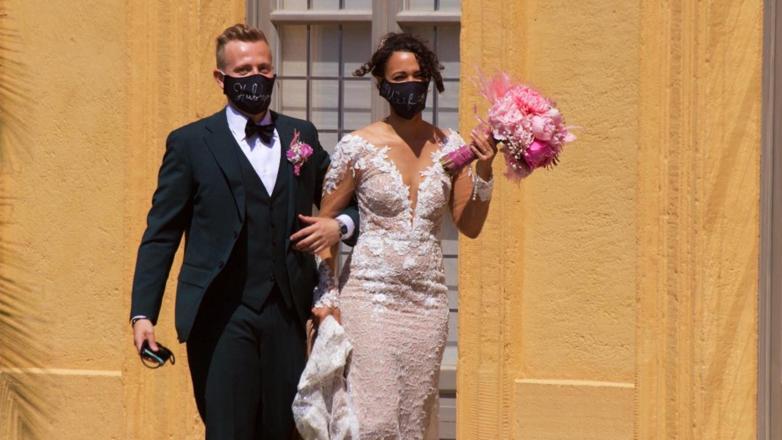 Frooncks Brautsprechstunde: Folge 7 - So gestaltet man eine Winterhochzeit Kimberly und ihr Verlobter