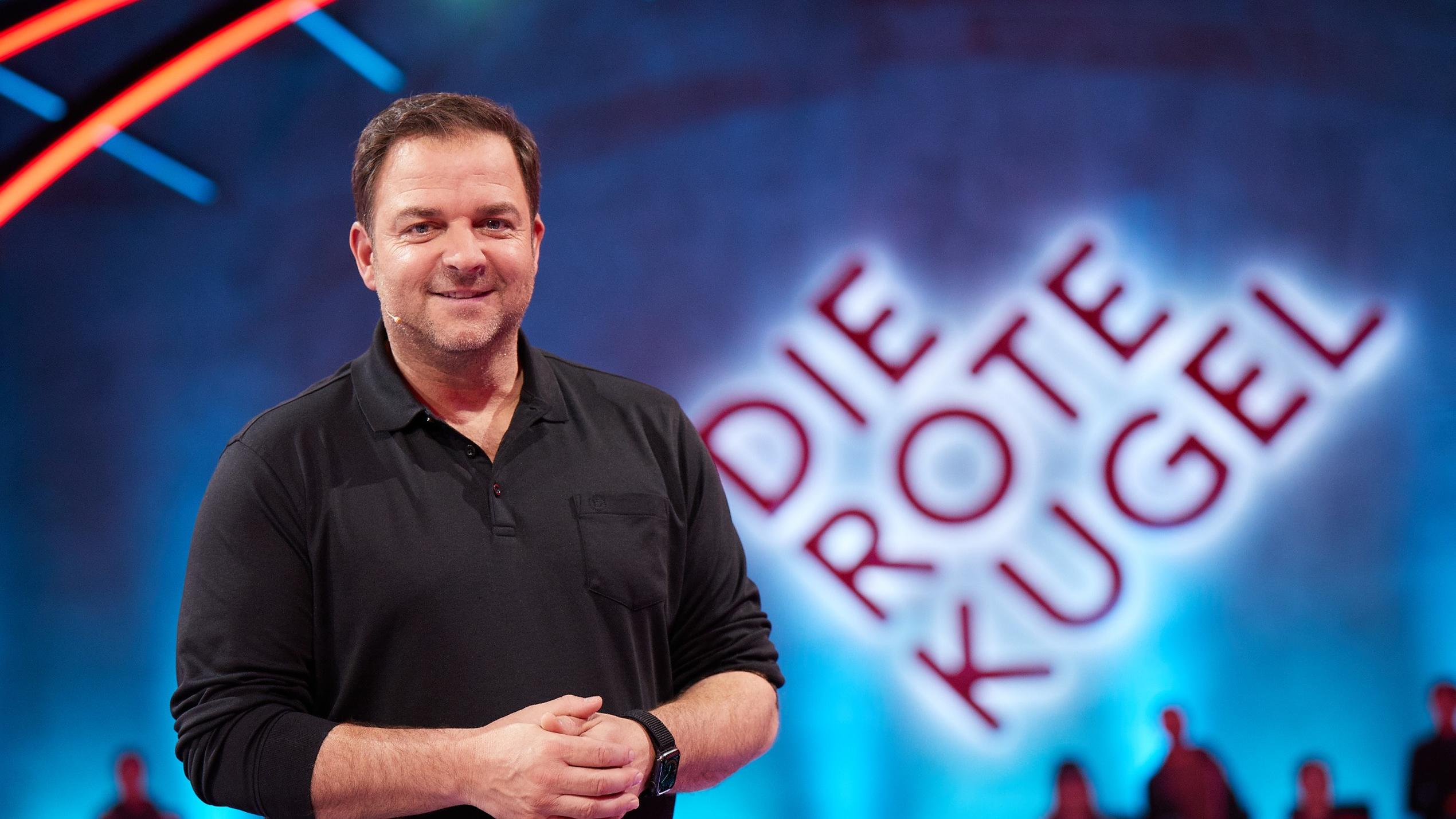Die rote Kugel: Die Quizshow, die Wissen, Nervenstärke und Geschick miteinander verbindet. Martin Rütter