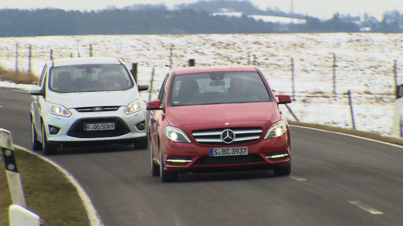 B-Klasse vs. C-Max Mercedes B-Klasse und Ford C-Max
