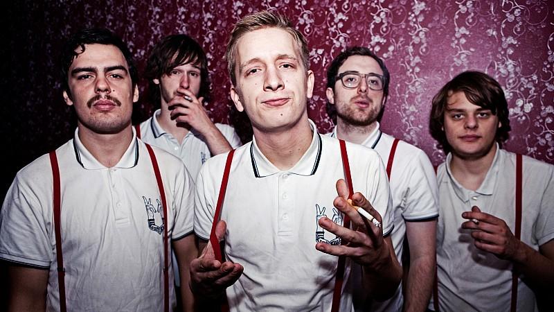 Kraftklub muss man live sehen! Kraftklub muss man live sehen!