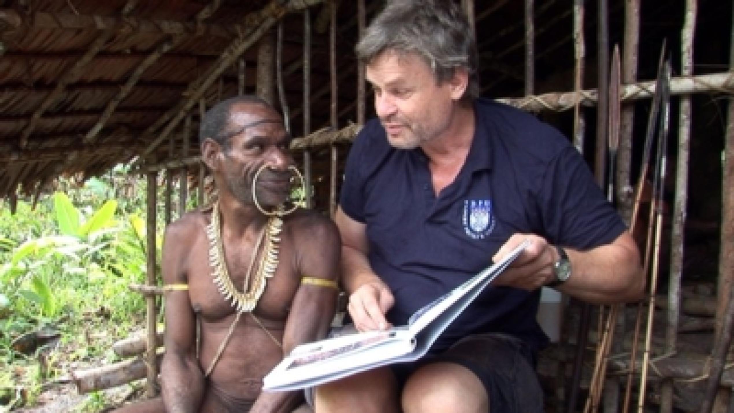 Extremreisende: Diese Menschen gehen über alle Grenzen Papua: Dr. Roland Garve