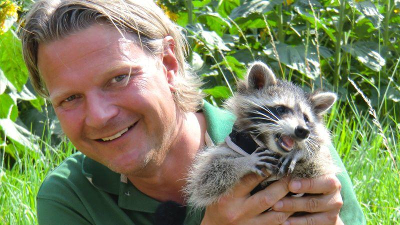 Vorschau hundkatzemaus-Tierschutzexperte Frank Weber