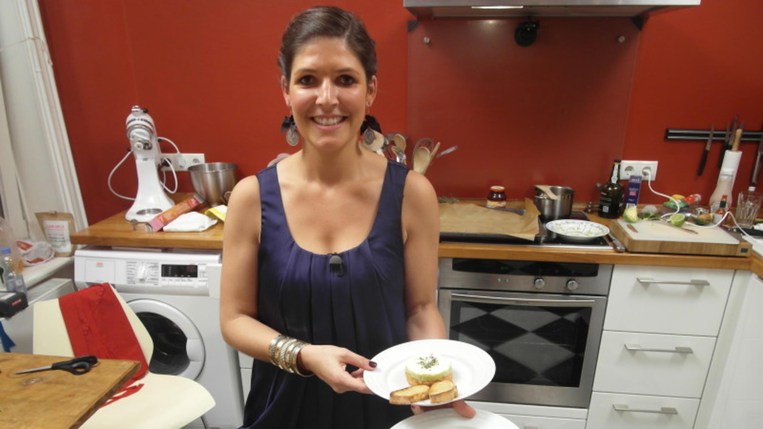 Lernen Sie Viktoria kennen! "Das perfekte Dinner" ist zu Gast in Hamburg - Kandidatin Viktoria kocht an Tag fünf