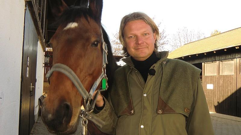 Stute Abby - Durch Reitunfall unreitbar? hundkatzemaus Frank Weber und Stute Abby