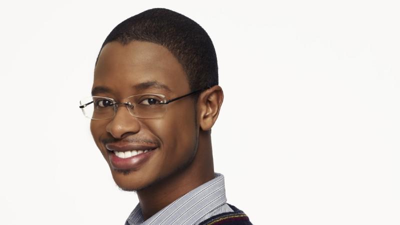 Arjay Smith spielt Max Lewicki Max Lewicki (Arjay Smith)