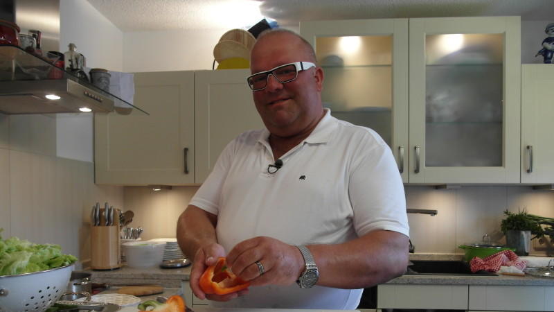 Das perfekte Dinner: Stefan ist ein fürsorglicher Gastgeber Das perfekte Dinner: Stefan ist ein fürsorglicher Gastgeber