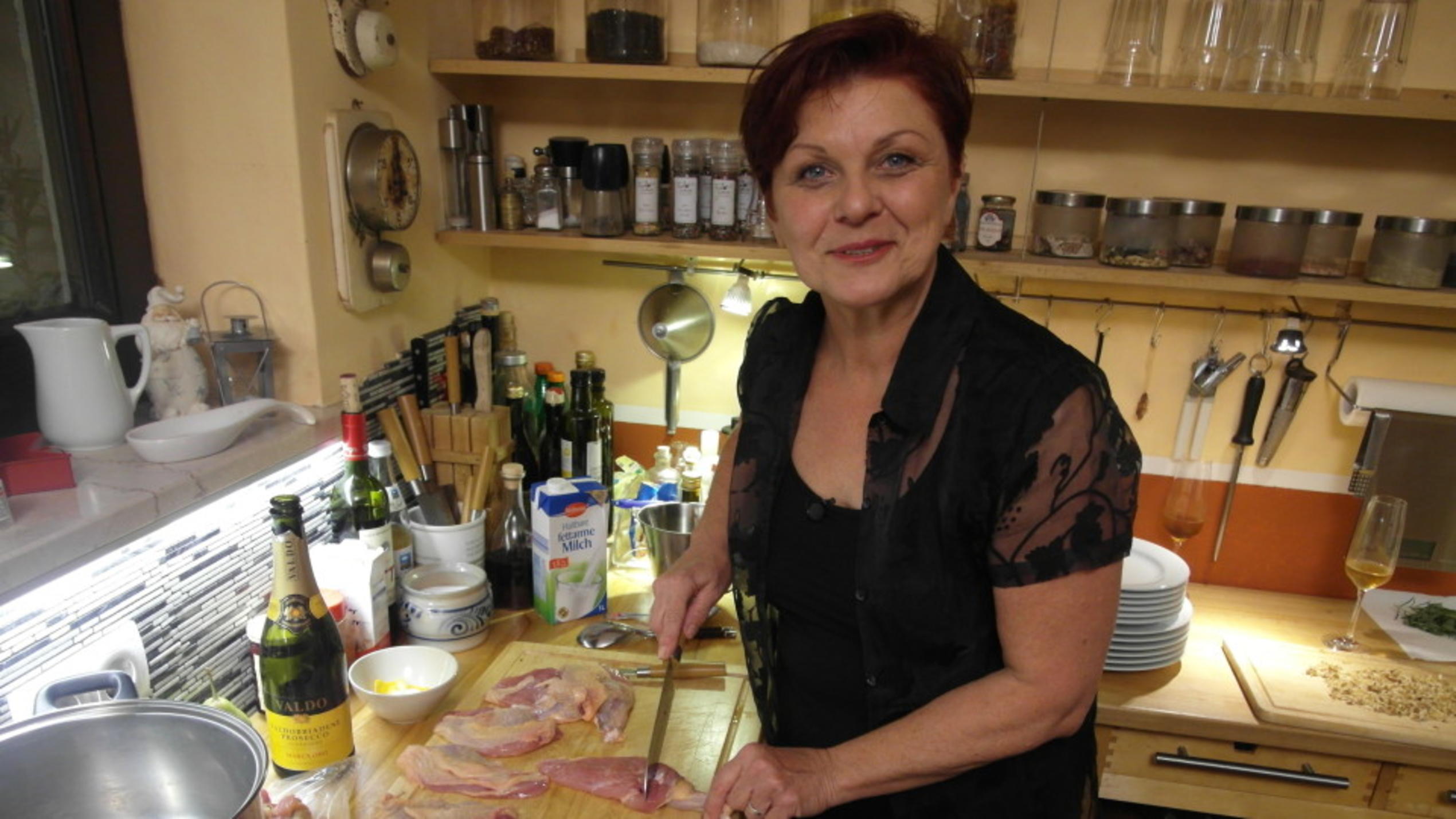 Das perfekte Dinner: Karoline ist ein Profi Das perfekte Dinner: Karoline ist ein Profi