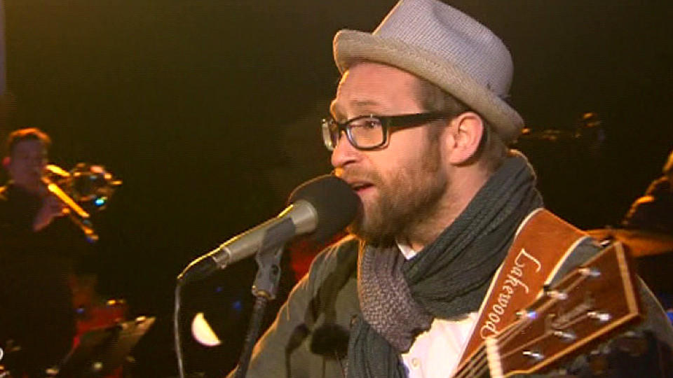 Sing meinen Song: Gregor Meyle singt "Sunday Lover" Gregor Meyle feiert bei "Sunday Lover" sein Debüt auf Englisch.