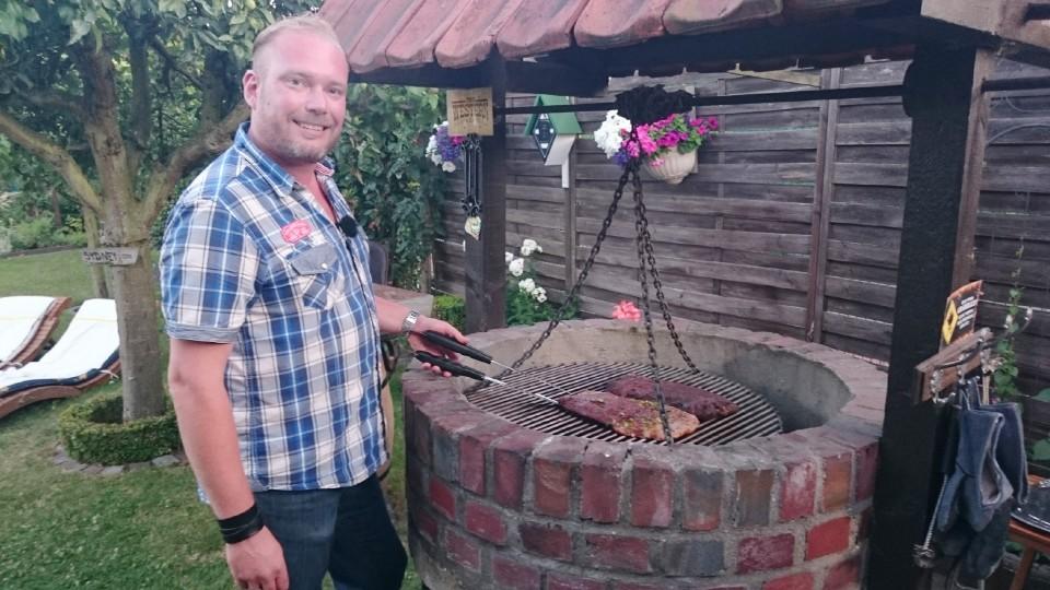 Das perfekte Dinner: 100% Grillen Das Grillen ist Jens in die Wiege gelegt