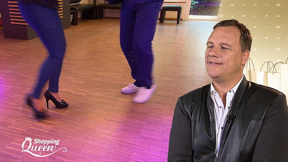 Shopping Queen in München: Alex ist eine "Rampensau" Shopping Queen: Auch auf der Tanzfläche verzichtet Alex nur ungern auf ihre hohen Hacken