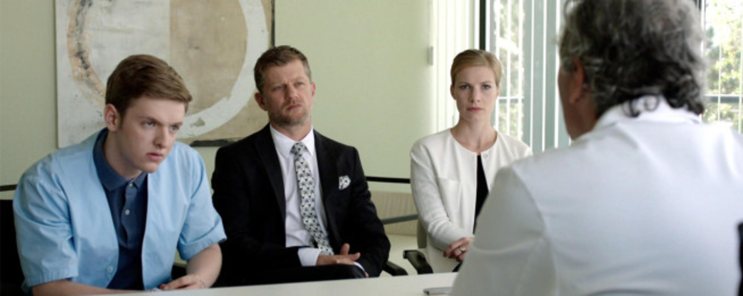 Club der roten Bänder: Jonas und Emma küssen sich Club der roten Bänder: Jonas und Emma küssen sich