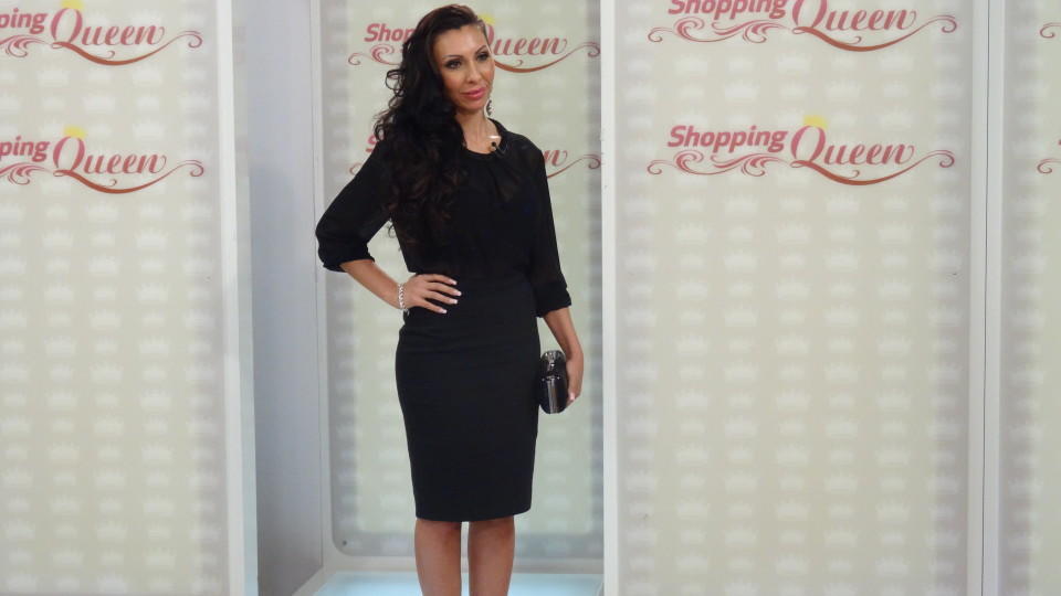 Shopping Queen: Bita zeigt einen der besten Styles der Woche Shopping Queen"-Kandidatin Bita aus in Koblenz auf dem Catwalk