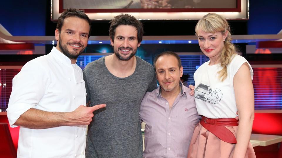 Grill den Henssler: Steffen Henssler legt sich zum Start mit hochkarätigen RTL-Promis an Eva Mona Rodekirchen, Erdogan Atalay und Tom Beck fordern Steffen Henssler.