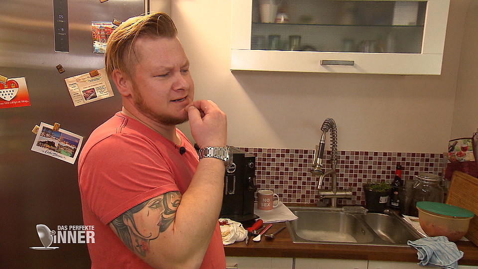 Das perfekte Dinner: Bei Frank und Natascha hat es "früh" geknistert Frank beim perfekten Dinner.