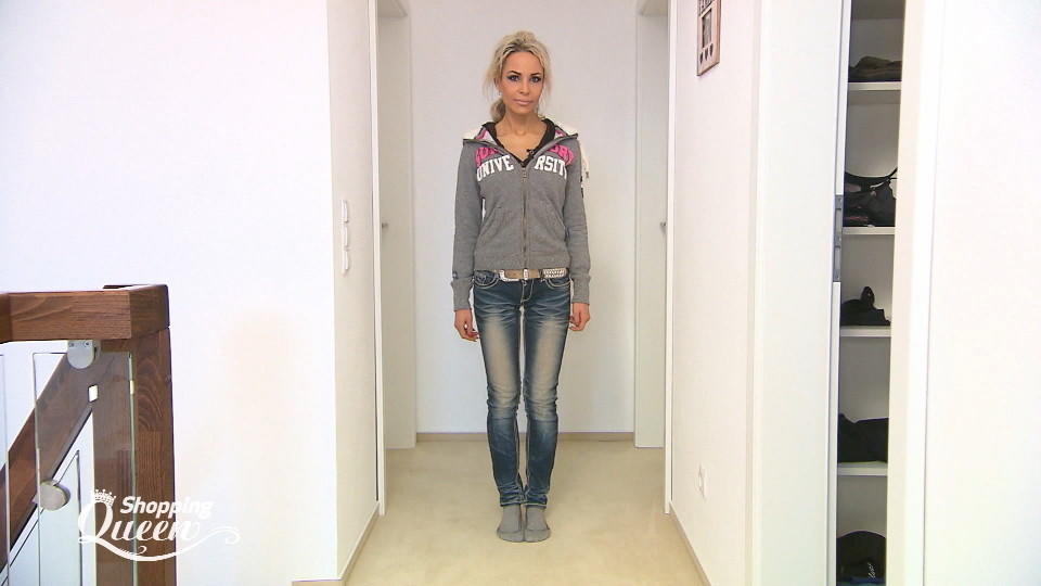 Shopping Queen: Manuela aus Hamburg im Style-Check Manuela im Style-Check bei "Shopping Queen"