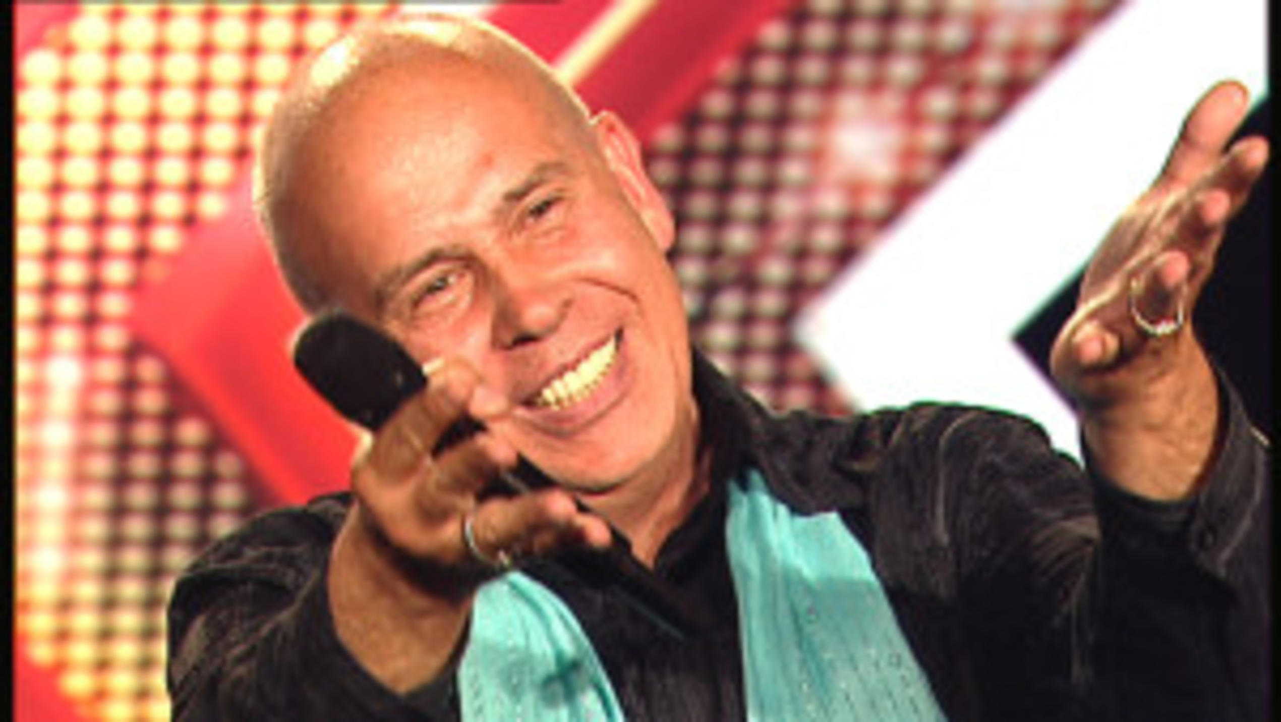 "Happy Day" für "Reverend Wolfgang" X Factor Wolfgang Tuppeck
