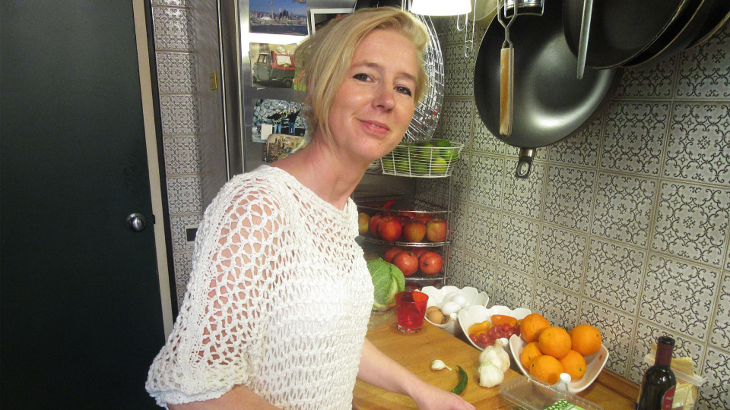 Das perfekte Dinner: Bei Manuela gibt es jeden Tag Kochunfälle Manuela schätzt einen respektvollen Umgang