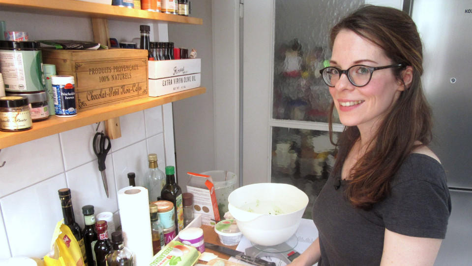 Das perfekte Dinner: Für Denise zählt die richtige Stimmung Denise ist neugierig auf eine neue Erfahrung