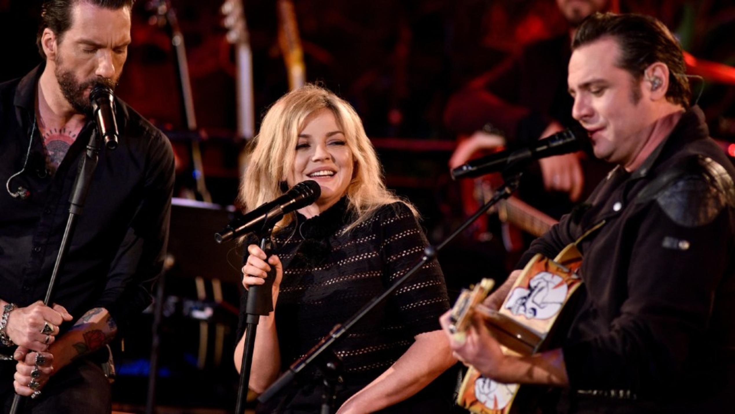 Sing meinen Song 2016: "The BossHoss" und Annett Louisan singen "Close" "The BossHoss" und Annett Louisan singen "Close"