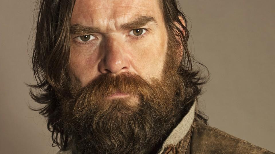 Outlander: Duncan Lacroix spielt Murtagh Outlander: Duncan Lacroix spielt Murtagh