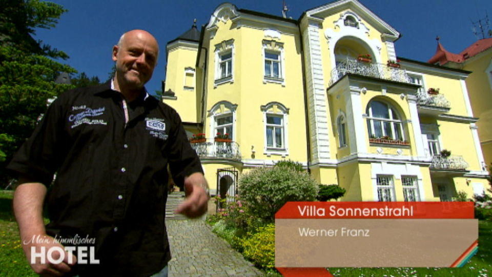 Mein himmlisches Hotel: Die "Villa Sonnenstrahl" macht ihrem Besitzer viel Arbeit Mein himmlisches Hotel: "Villa Sonnenstrahl"
