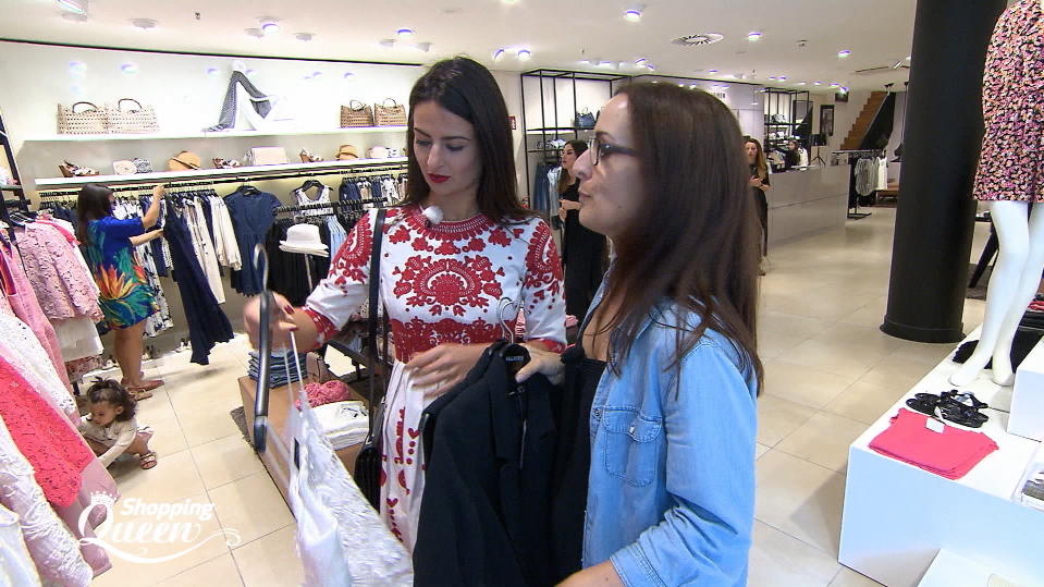 Shopping Queen: Madeleine sucht einen Look mit Beinfreiheit "Shopping Queen"-Kandidatin Madeleine