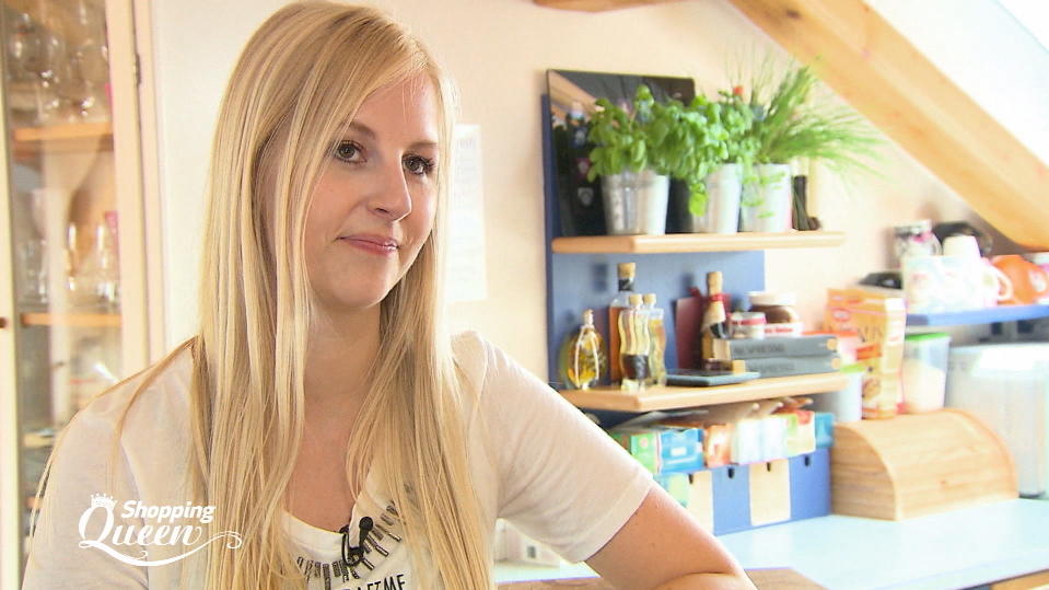 Shopping Queen: Kandidatin Karin macht sich gerne jünger "Shopping Queen"-Kandidatin Karin