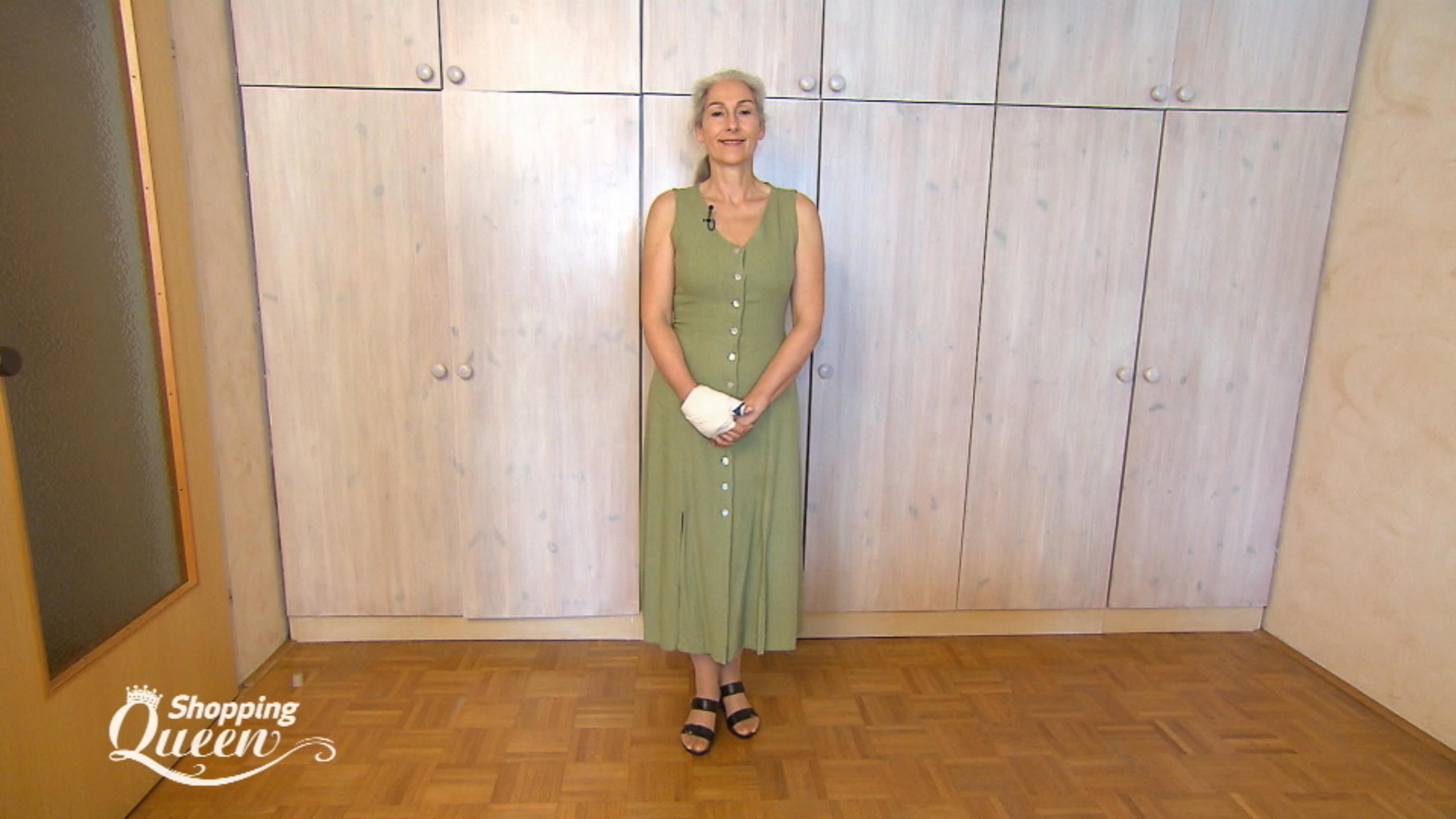 Shopping Queen: Romana aus Wien im Style-Check "Shopping Queen"-Kandidatin Romana ist nicht sehr modisch
