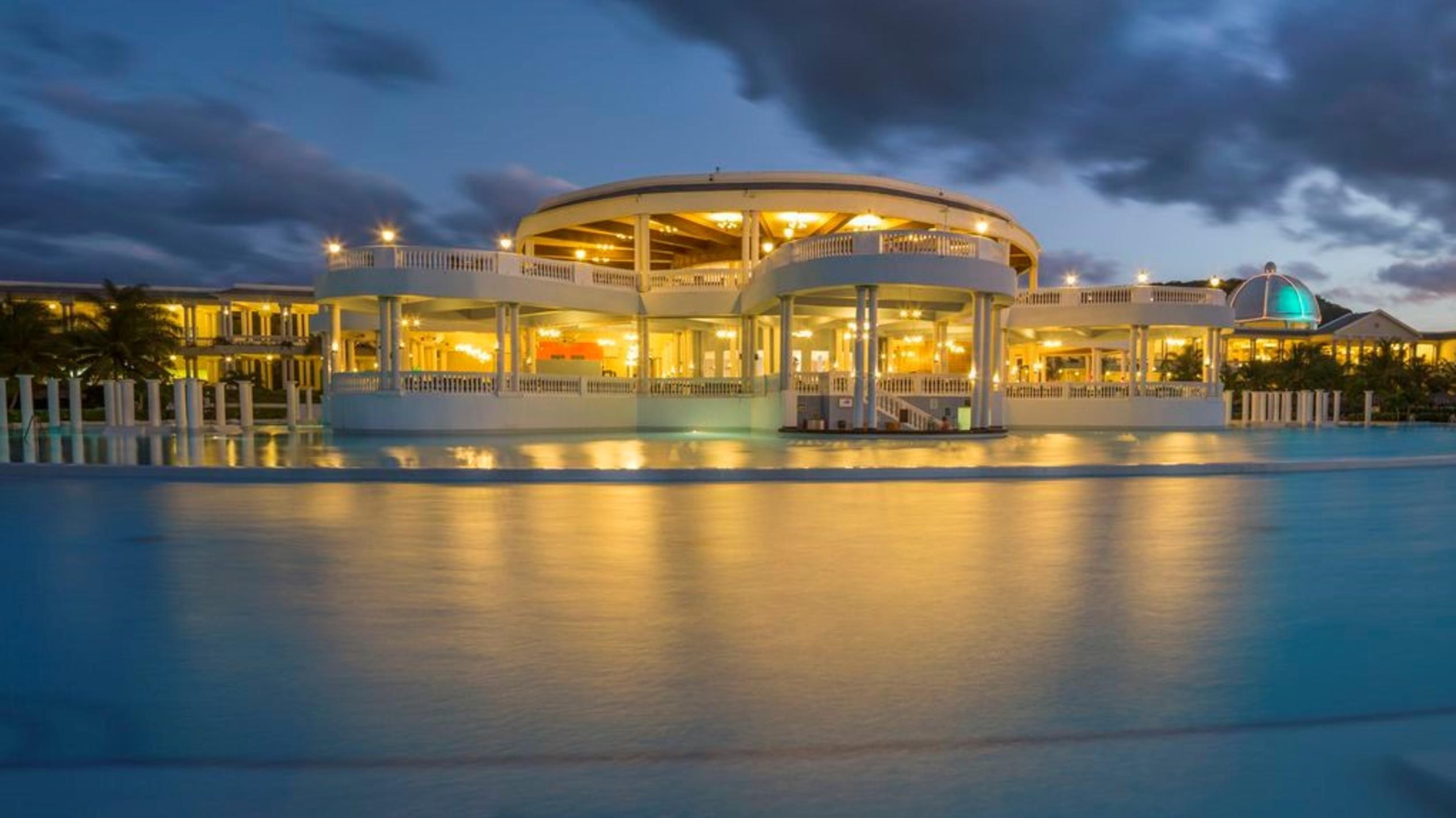 Das ist die Traumreise der Woche 5 Sterne Grand Palladium Lady Hamilton Resort & Spa