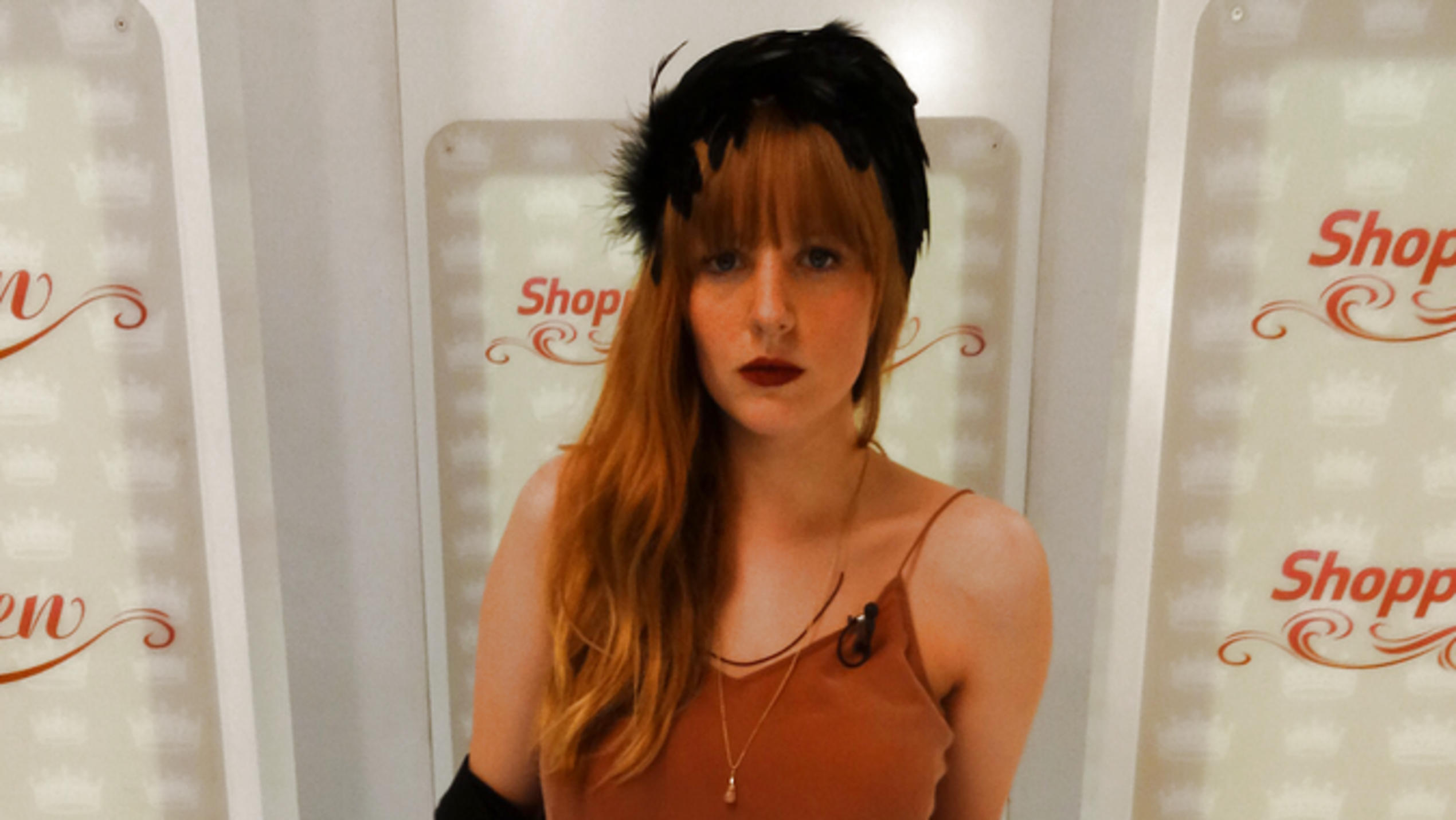 Shopping Queen: Charlie präsentiert ihren Look für ein Swing-Konzert von Michael Bublé Charlies Look für ein Swing-Konzert