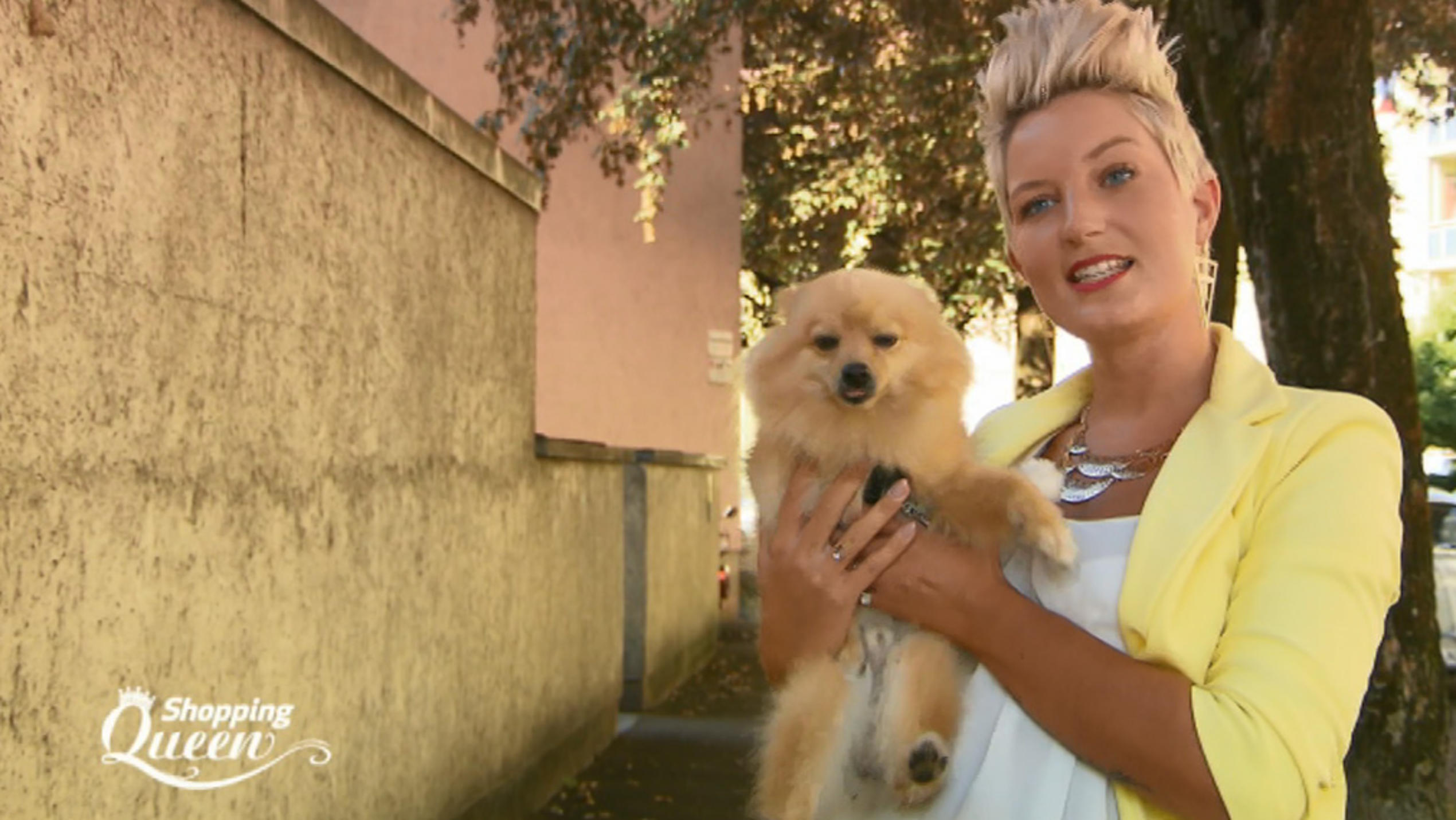 Shopping Queen: Kandidatin Andrea ist Kaufmännische Angestellte "Shopping Queen"-Kandidatin Andrea.