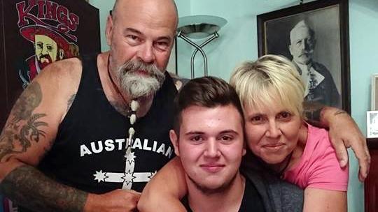 Goodbye Deutschland: Eine große Liebesüberraschung für Andreas Peuler Für Andy zieht Pam mit ihrem Sohn Max nach Australien.