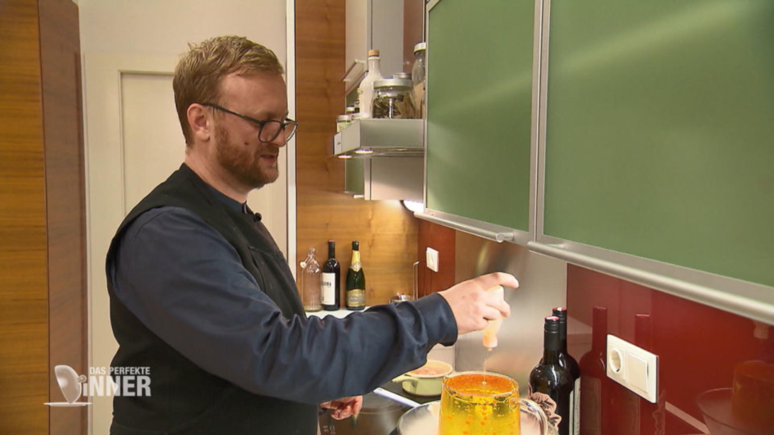 Das perfekte Dinner: Roland hat noch ein molekulares Ass im Ärmel Rolands molekulares Ass