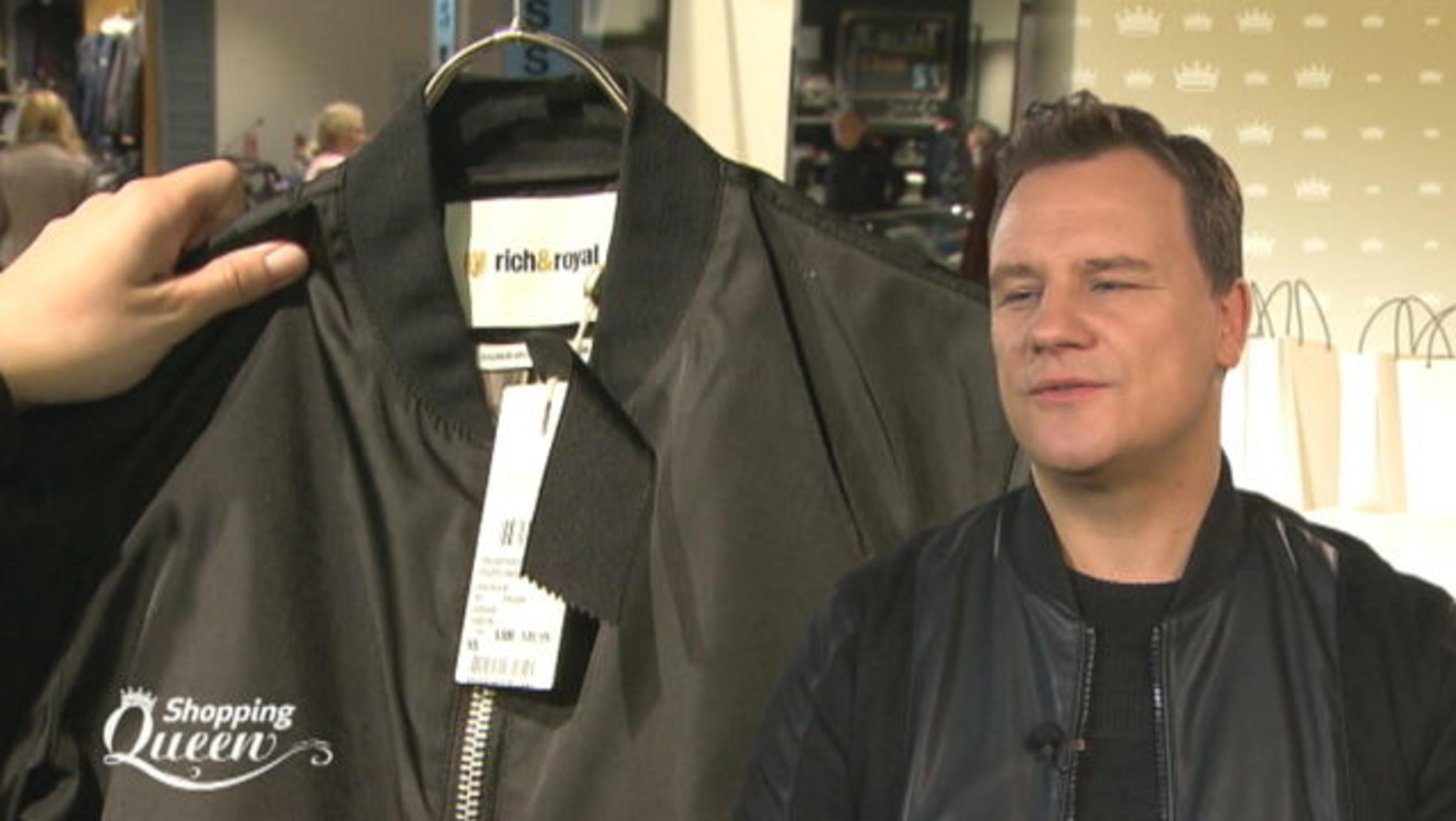 Shopping Queen: Lisa sucht in Münster nach einem wilden Biker-Look Guido Maria Kretschmer findet den Blouson unpassend zum Motto