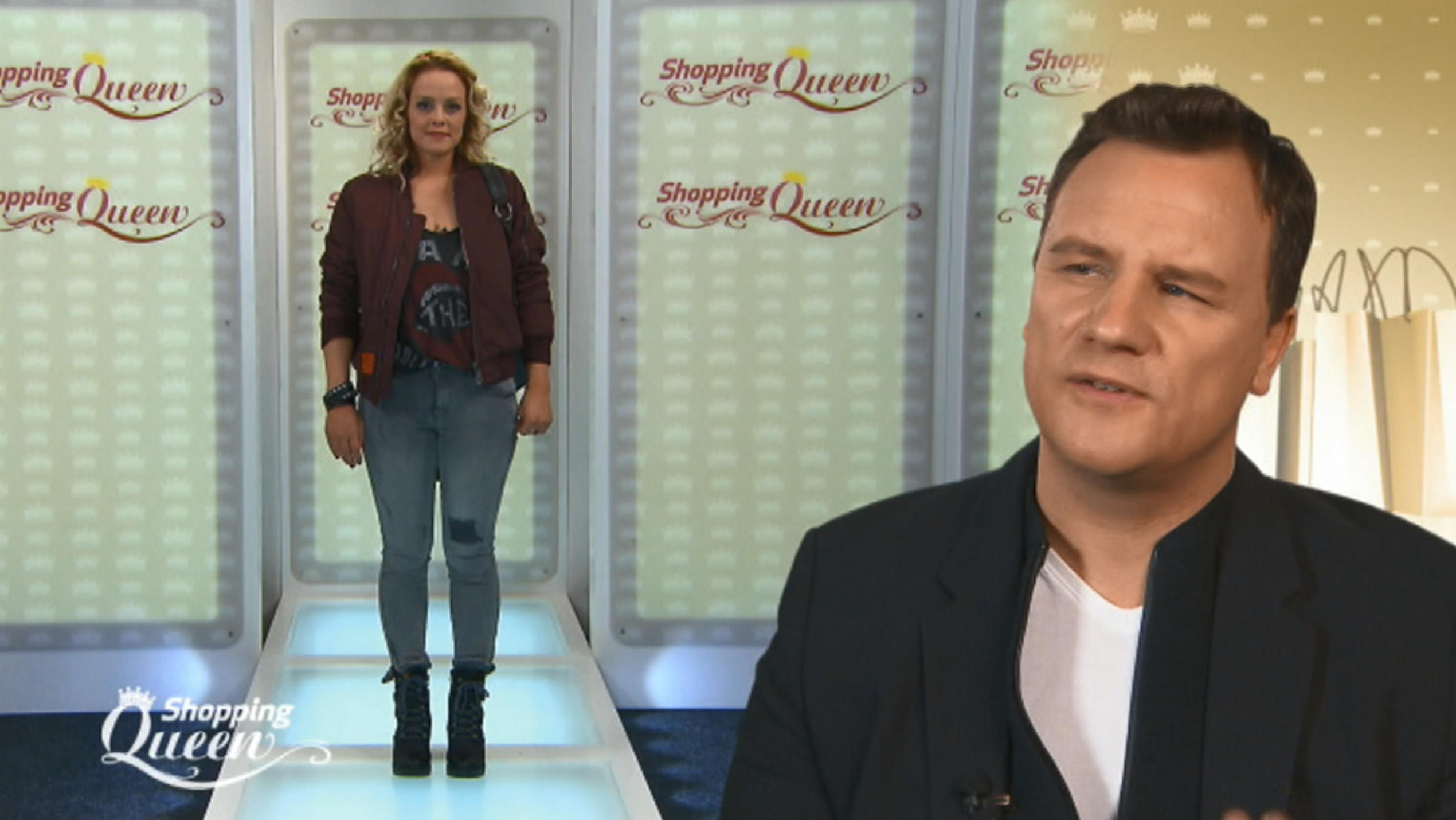 Shopping Queen: Sabrina aus Münster präsentiert ihren Biker-Look auf dem Catwalk "Shopping Queen"-Kandidatin Sabrina auf dem Catwalk