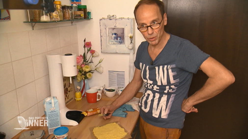 Das perfekte Dinner: Stephans Küche ist Sperrgebiet für alle anderen An Tag zwei in Nürnberg wird deutlich: Gastgeber Stephans Küche ist ausschließlich sein Reich. "Das perfekte Dinner" schaut nun hinter die Kulissen eines Sperrgebiets.