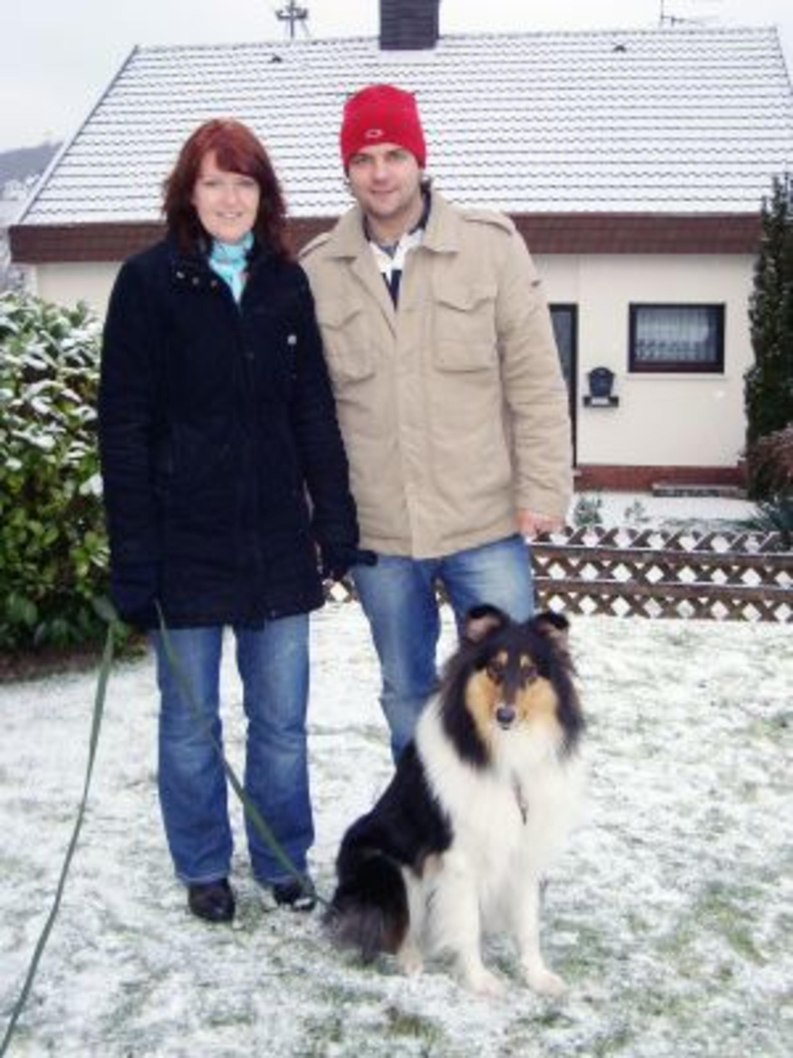 Collie-Hündin Brenda Hundeprofi Martin Rütter mit Stefanie Jung und Collie Brenda.