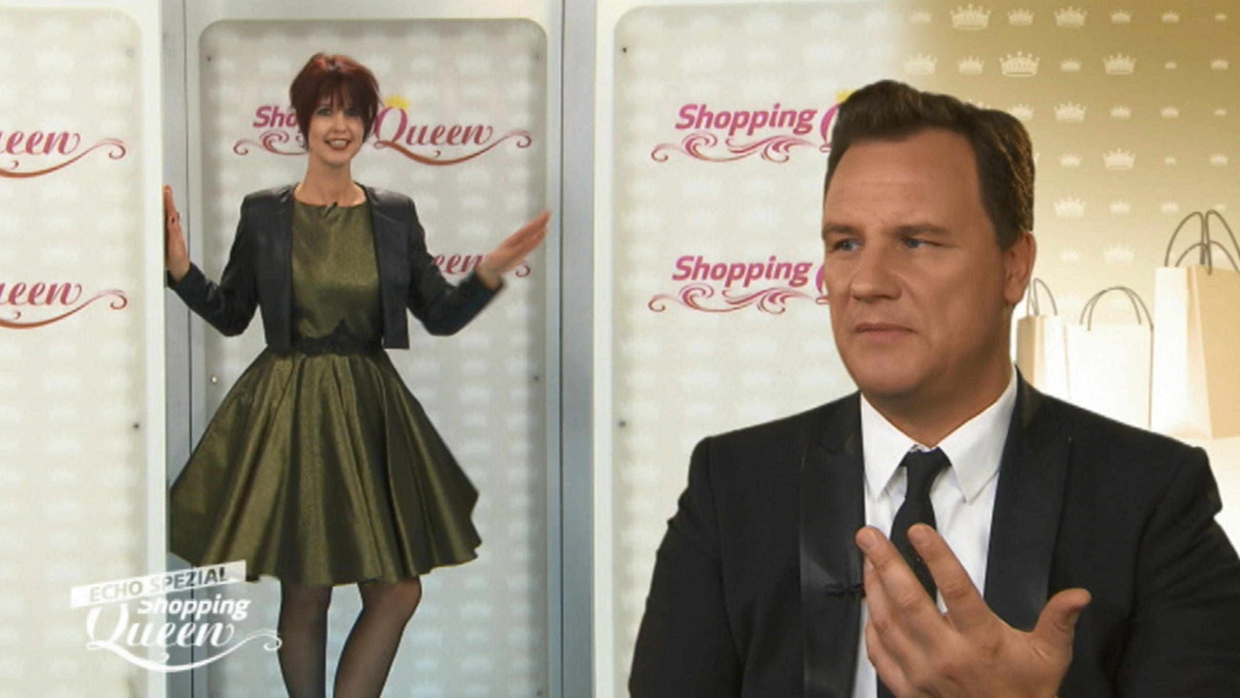 Shopping Queen: Dani aus Wiesbaden präsentiert ihren ECHO-Look auf dem Catwalk Kandidatin Dani präsentiert ihren Echo-Look auf dem Catwalk.