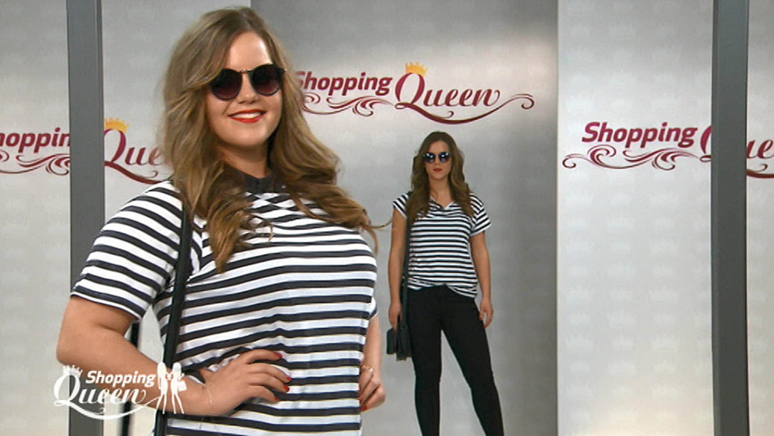 Shopping Queen: Darja und Celin aus Berlin präsentieren ihren Zwillingslook auf dem Catwalk Darja und Celin präsentieren ihren Look auf dem Catwalk.