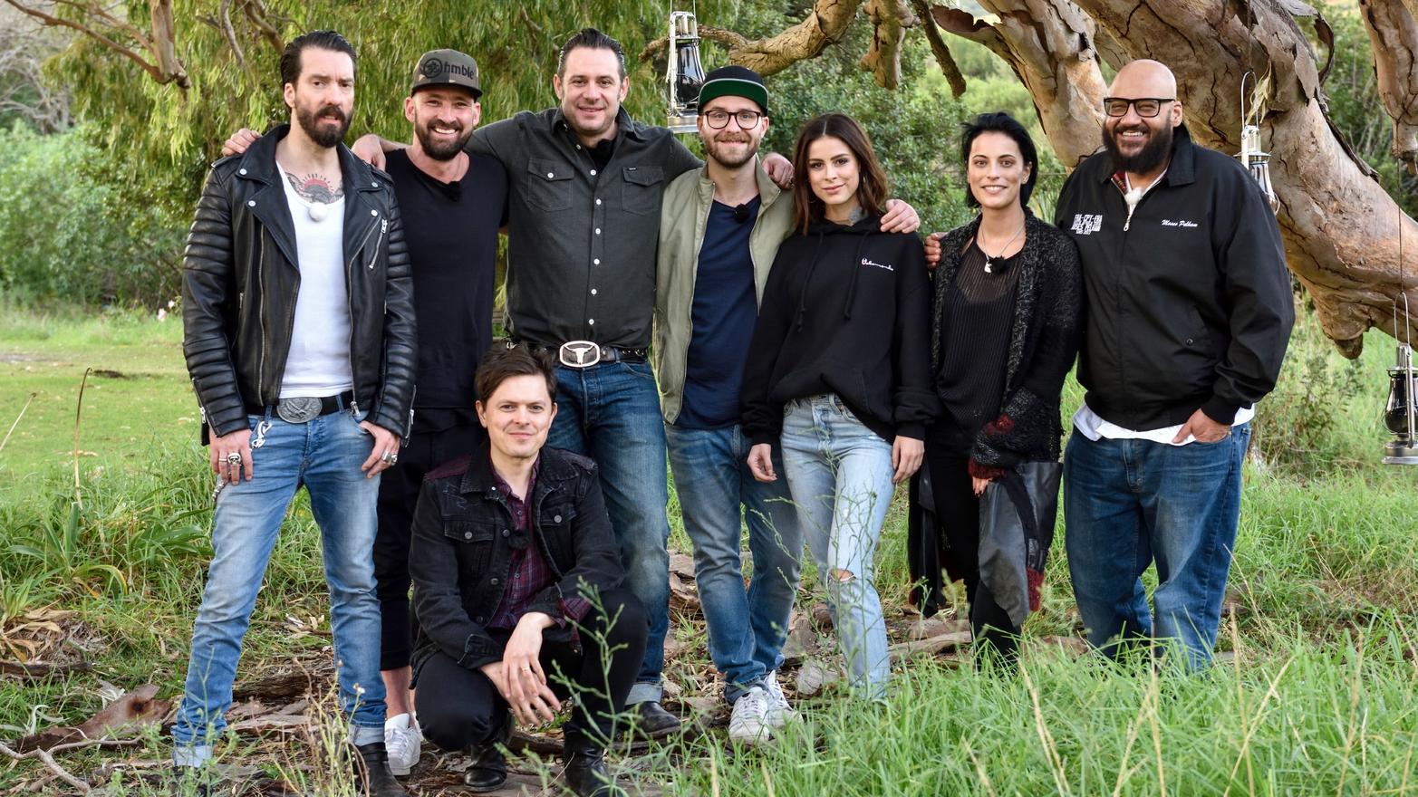 Sing meinen Song 2017: Die Sendetermine der vierten Staffel V.l.: Alec Völkel, Gentleman, Michael Patrick Kelly, Sascha Vollmer, Mark Forster, Lena Meyer-Landrut, Stefanie Kloß und Moses Pelham.