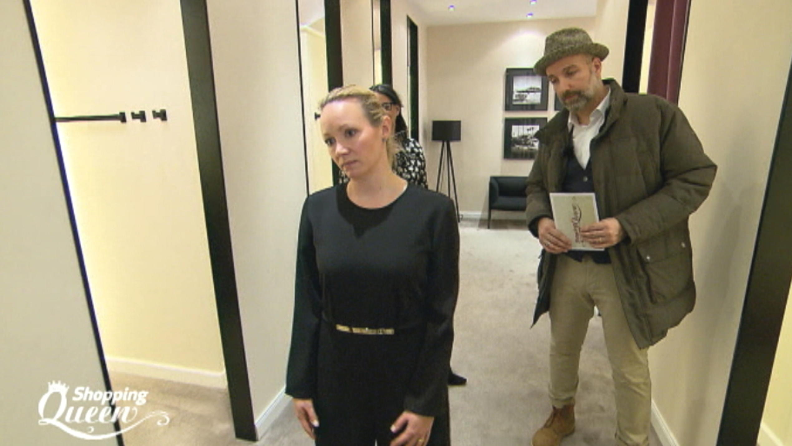 Shopping Queen: Eine Frage des Geschmacks bei Sandra Sandras Mann Markus findet ihr Outfit nicht schlecht, sie ist aber nicht überzeugt.
