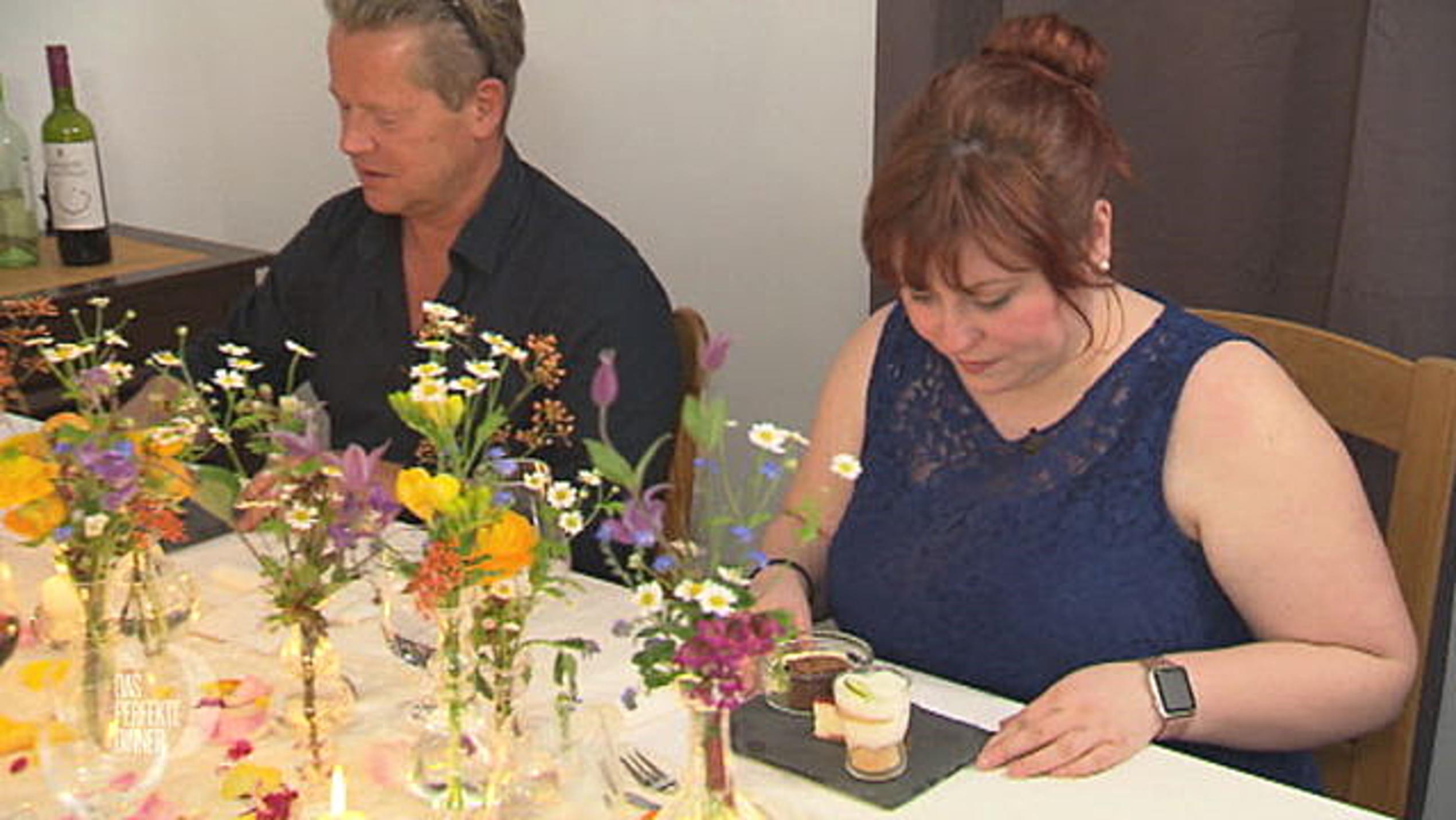 Das perfekte Dinner: Bei Ximenas Dessert bekommt Julia Albträume Julia ist bei Ximenas Dessert noch skeptisch. Kann sie den Key Lime Pie wirklich probieren.