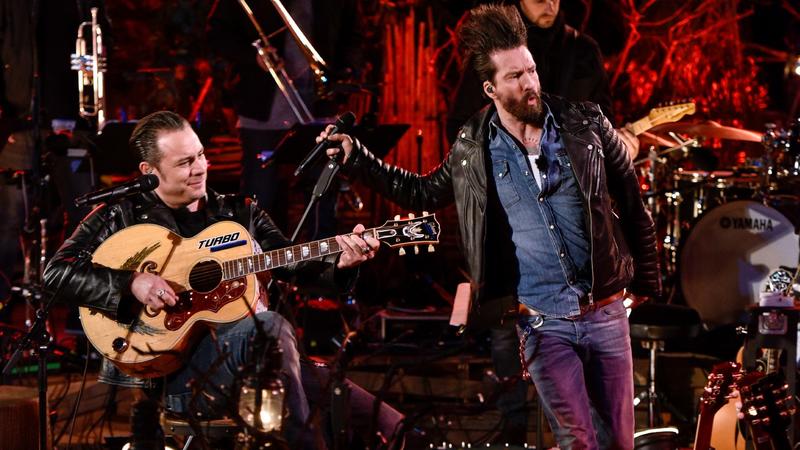 Sing meinen Song 2017: The BossHoss zeigen Michael Patrick Kellys rockige Seite Sascha Vollmer (l.) und Alec Völkel von The BossHoss.