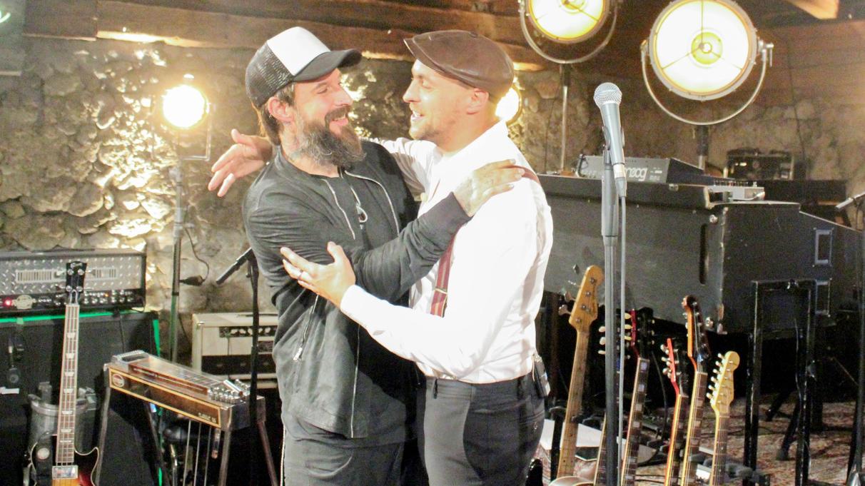 One Night Song 2017: Interview mit Max Mutzke Daniel Wirtz und Max Mutzke (r.)