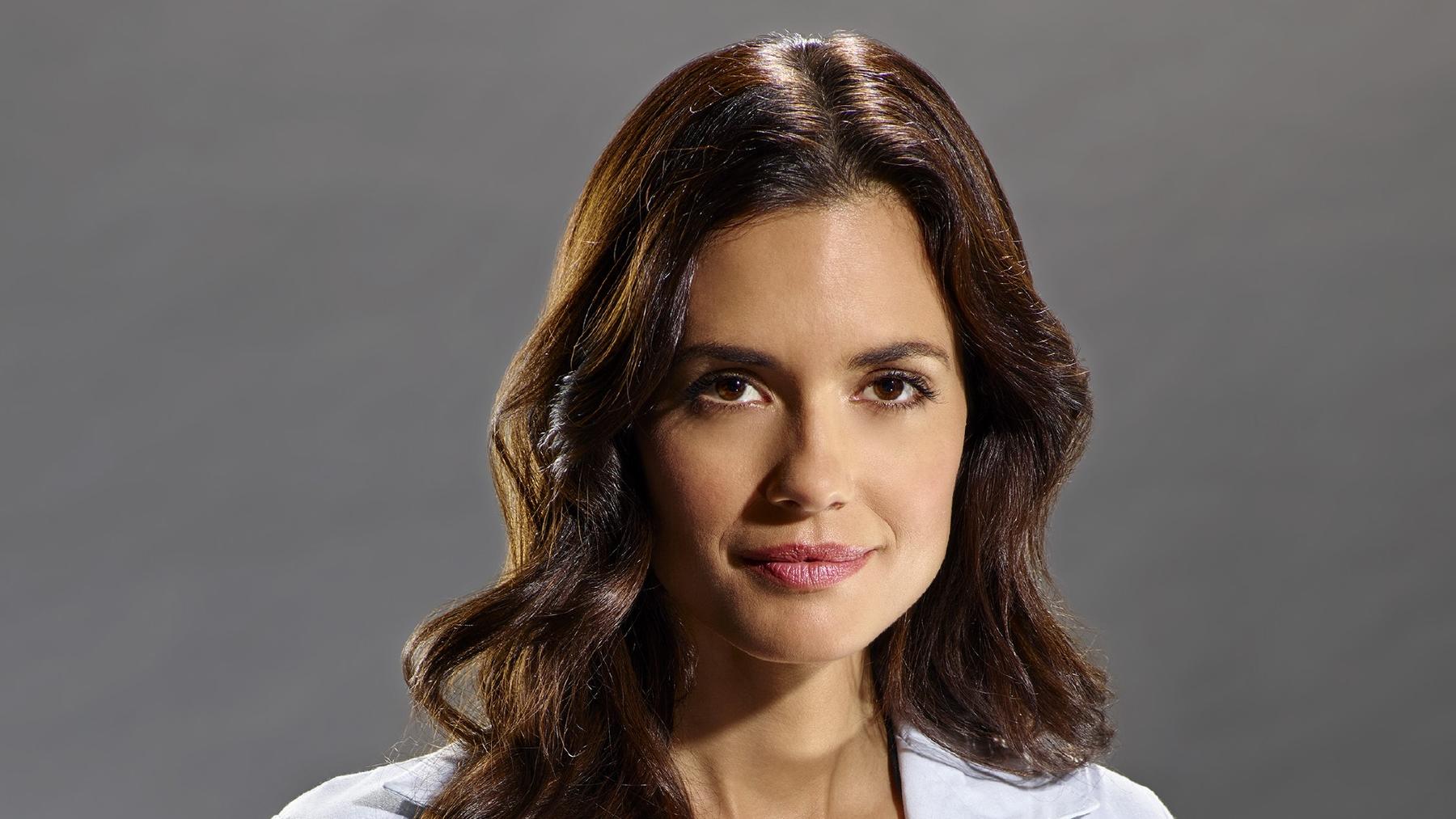 Chicago Med.: Torrey DeVitto spielt die Kinderärztin Dr. Natalie Manning Dr. Lily Manning (Torrey DeVitto)