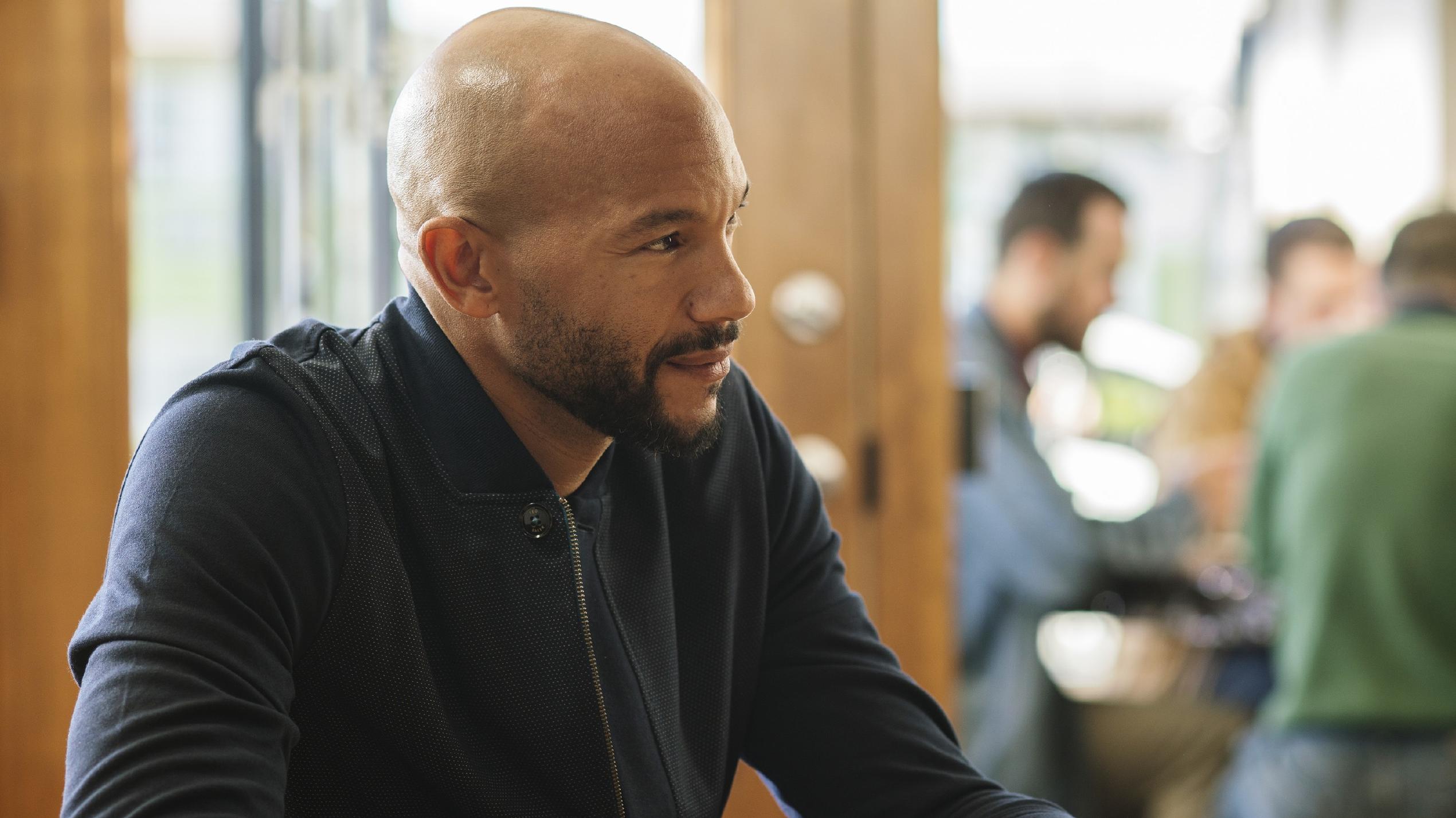 Imposters: Patrick Campbell gespielt von Stephen Bishop Patrick (Stephen Bishop)