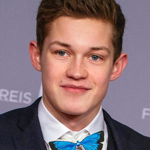 Damian Hardung Damian Hardung